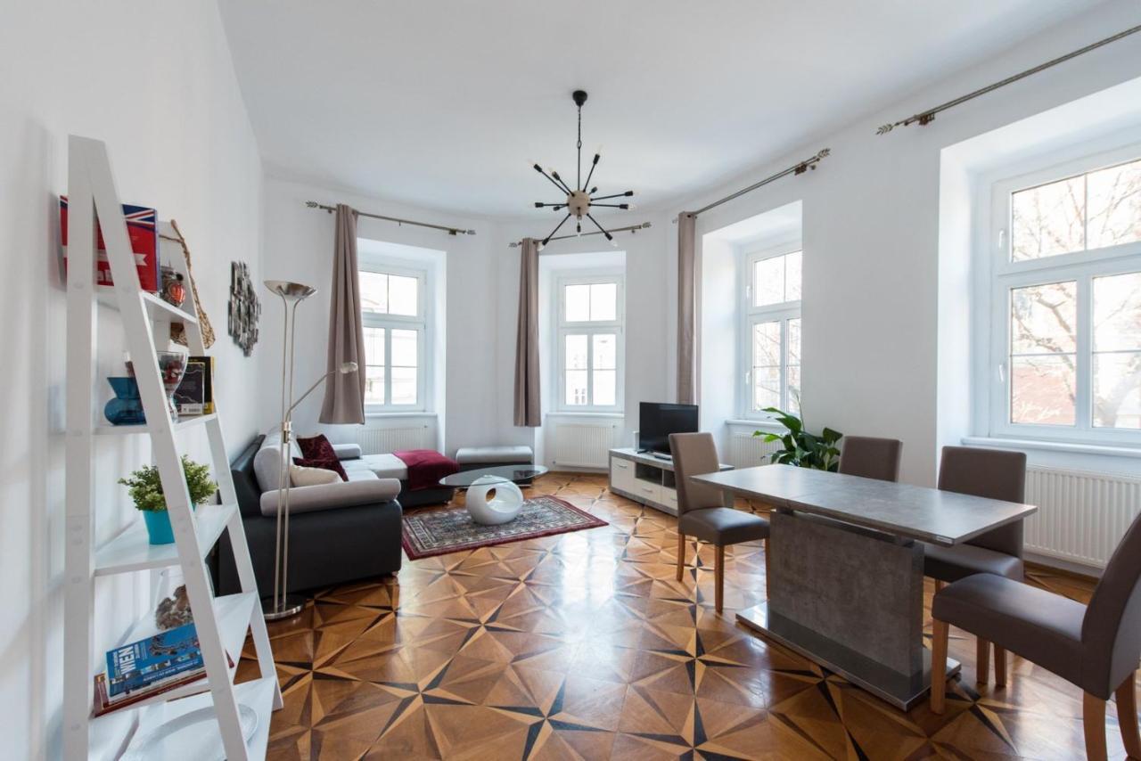 Belvedere Central Apartment Wina Bagian luar foto