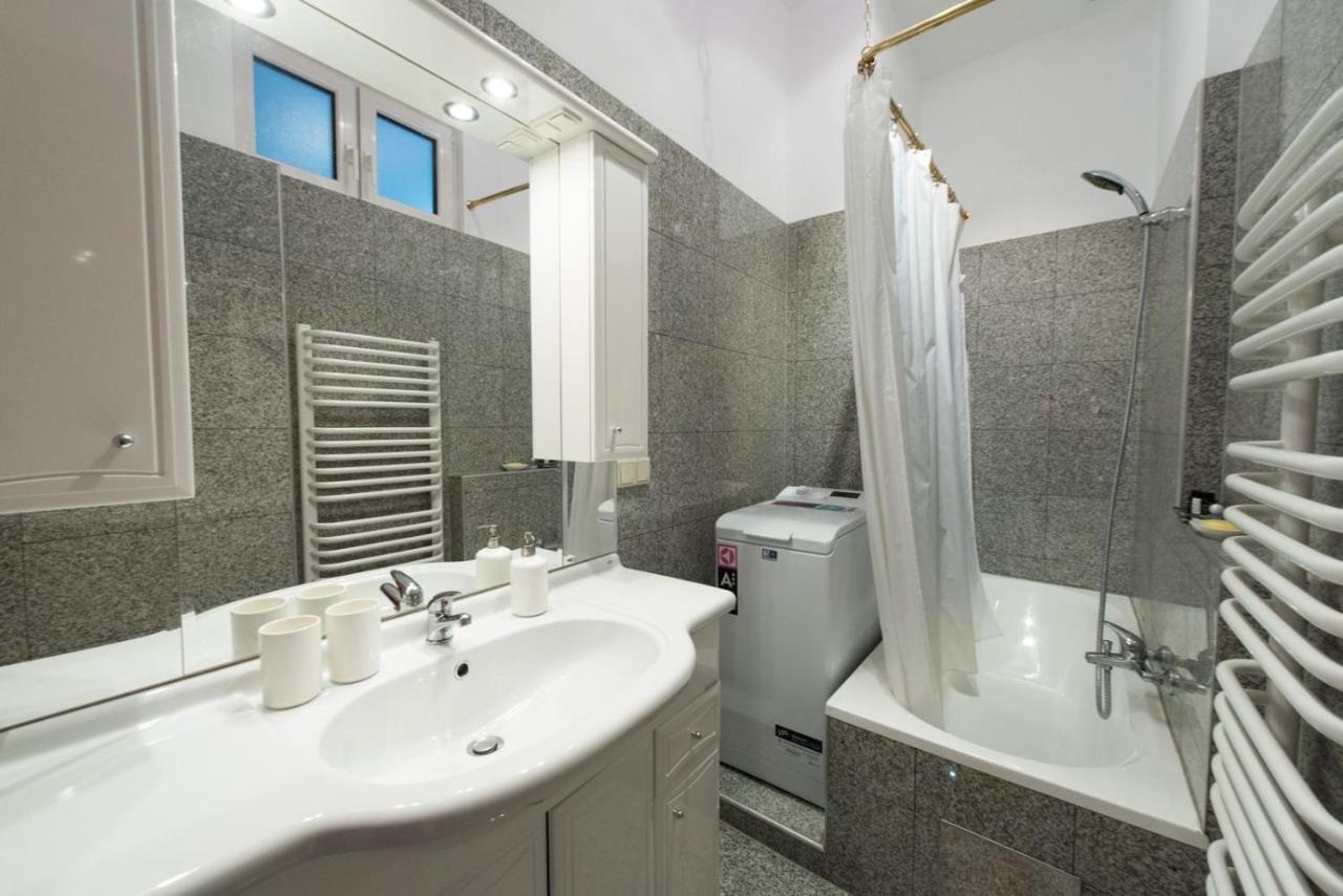 Belvedere Central Apartment Wina Bagian luar foto